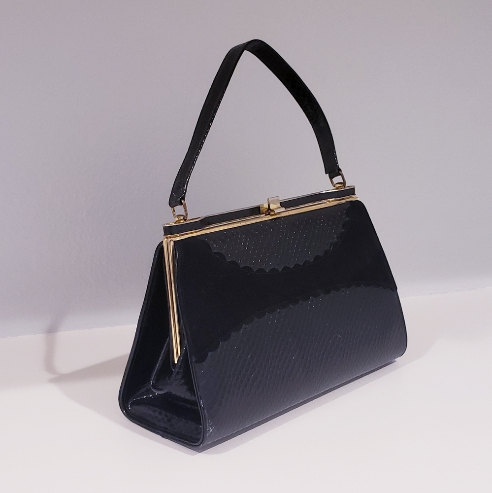 Vintage Black frame handbag